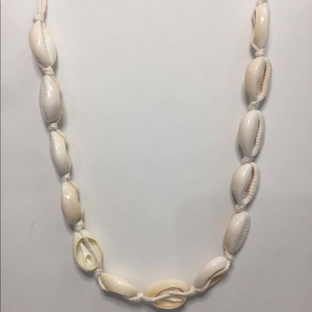New Shell Choker/Necklace